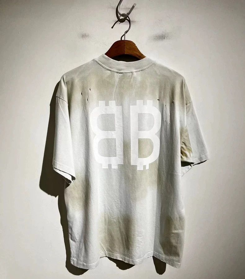 Balenciaga Balenciaga Mud dyed bitcoin to make old short-sleeved T-sh Size US M / EU 48-50 / 2 - 2 Thumbnail