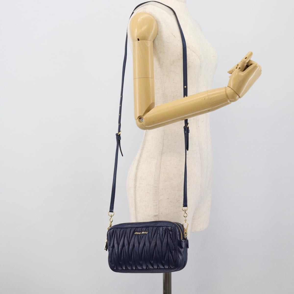 Miu Miu Borsa a tracolla Miu Miu Matelassé in pelle blu e oro, Size ONE SIZE - 23 Thumbnail