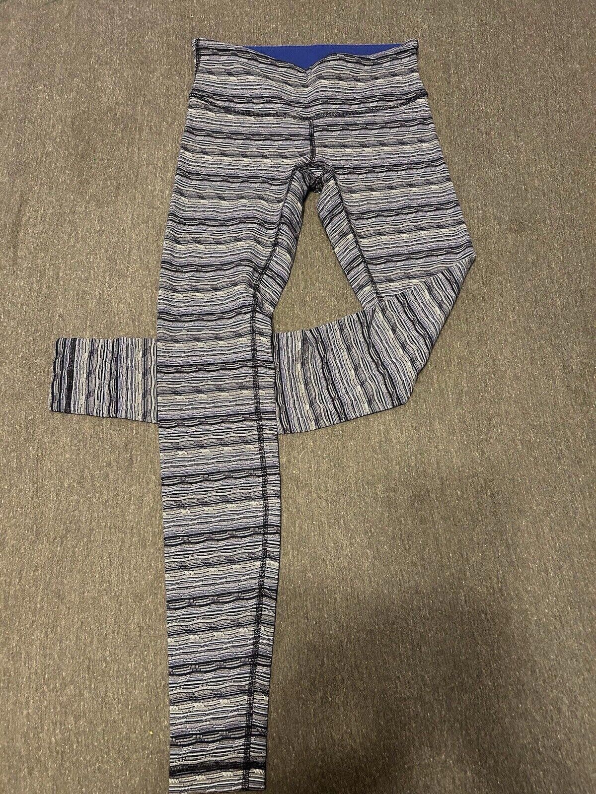 Designer lululemon leggings Size 6 Size 28" / US 6 / IT 42 - 2 Thumbnail
