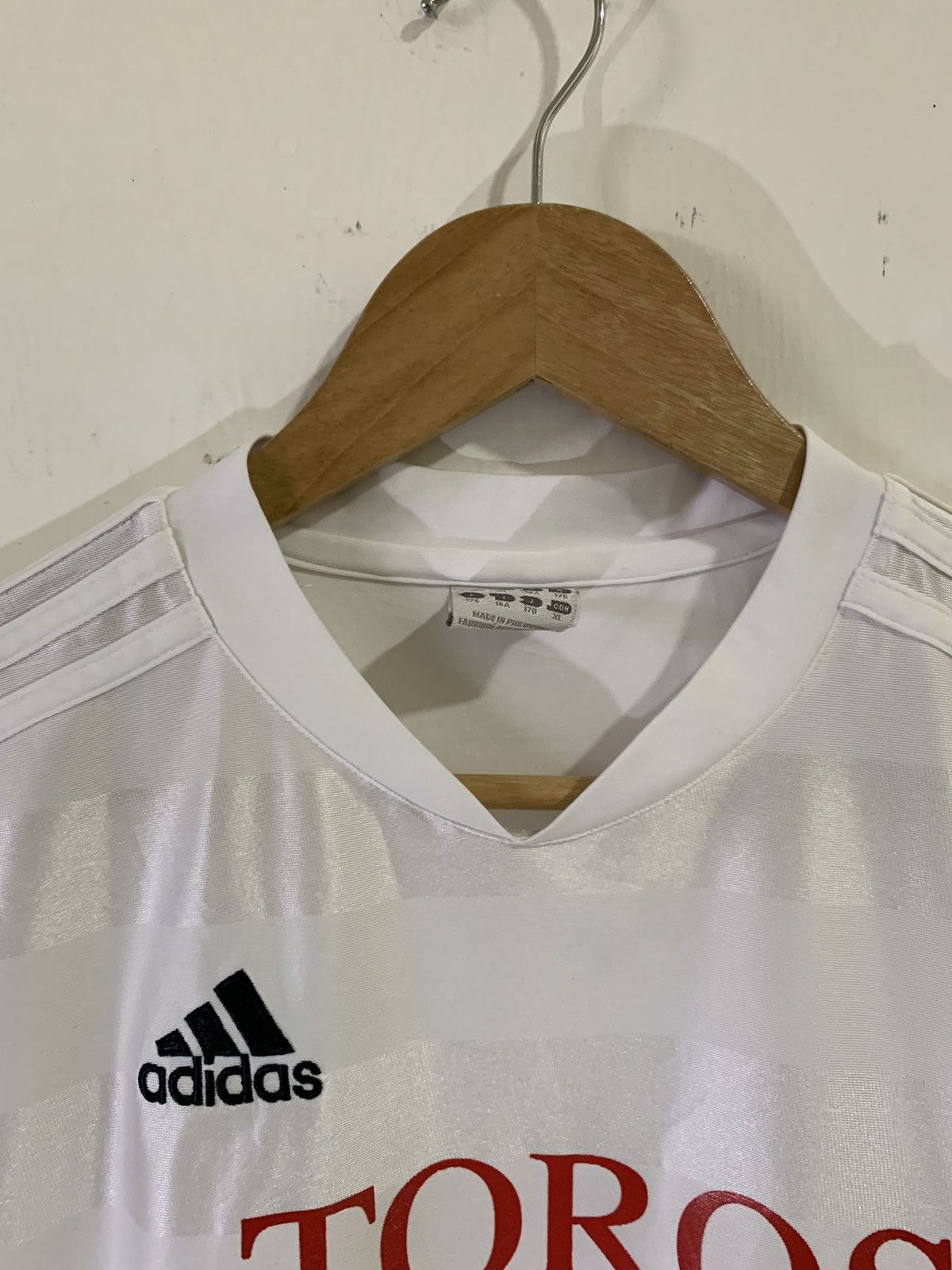 Adidas Vintage Y2K Adidas Toros Neza Size US XL / EU 56 / 4 - 6 Thumbnail