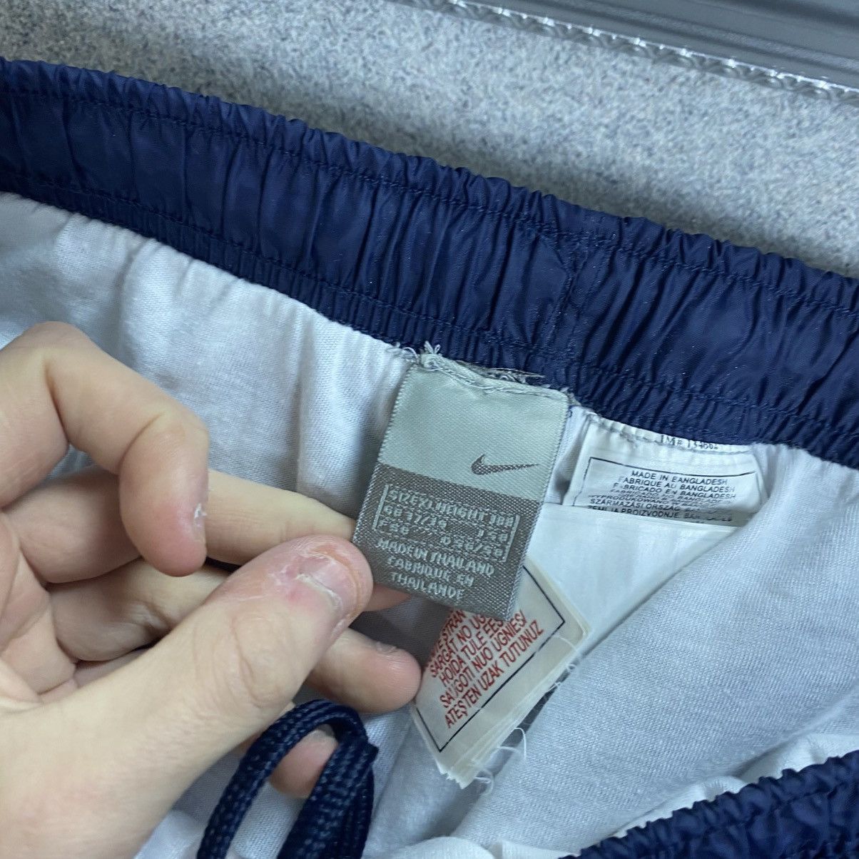 Nike Vintage Nike Track Pants Y2K Size US 36 / EU 52 - 5 Thumbnail