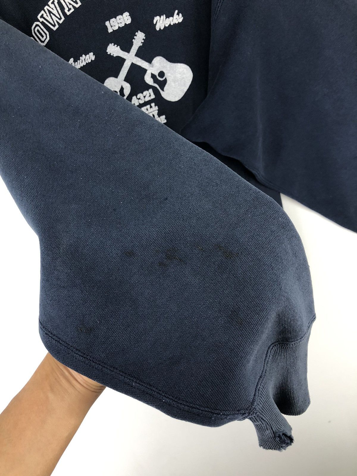 Champion Vintage 90's Champion Reverse Weave Crewneck Sweatshirt Size US L / EU 52-54 / 3 - 12 Thumbnail