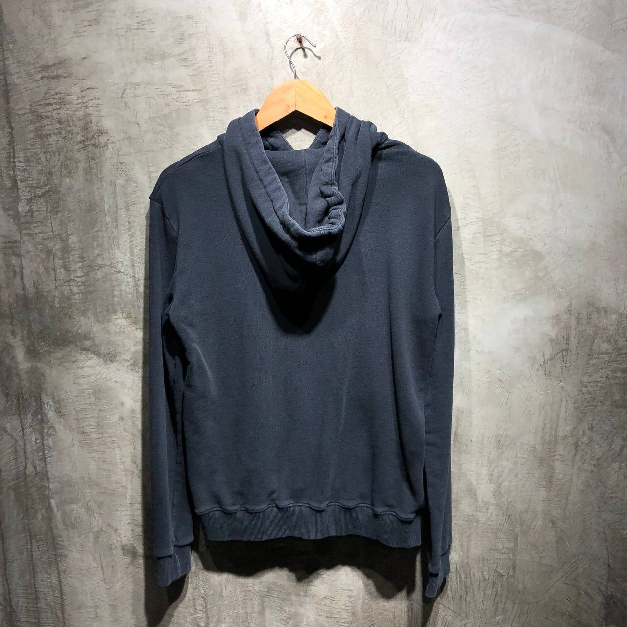 Saint Laurent Paris Saint Laurent Paris Small logo hoodie Size US M / EU 48-50 / 2 - 5 Thumbnail