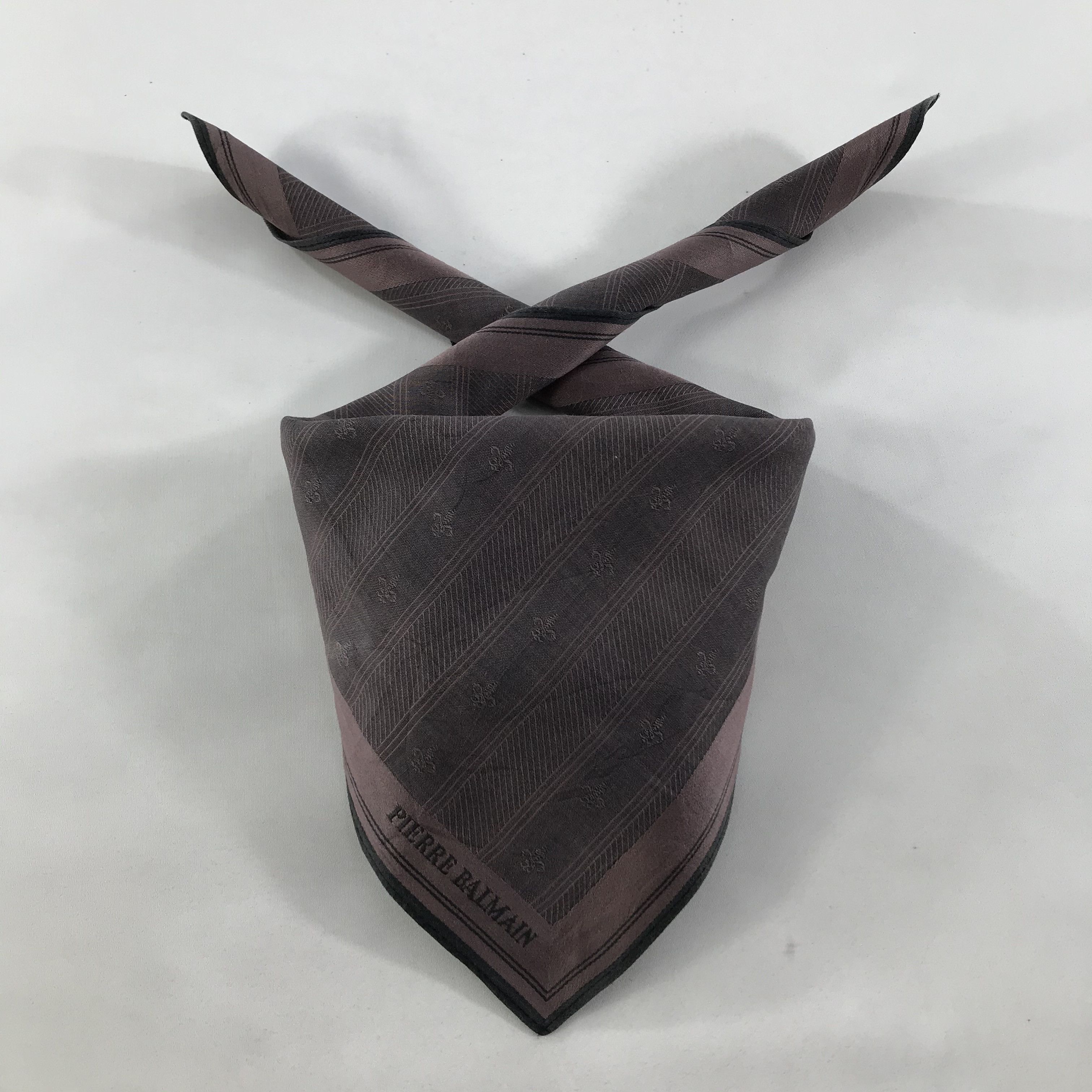 Pierre Balmain × Vintage Pierre Balmain Bandana / Handkerchief / Neckerchief - S1234 Size ONE SIZE - 3 Thumbnail