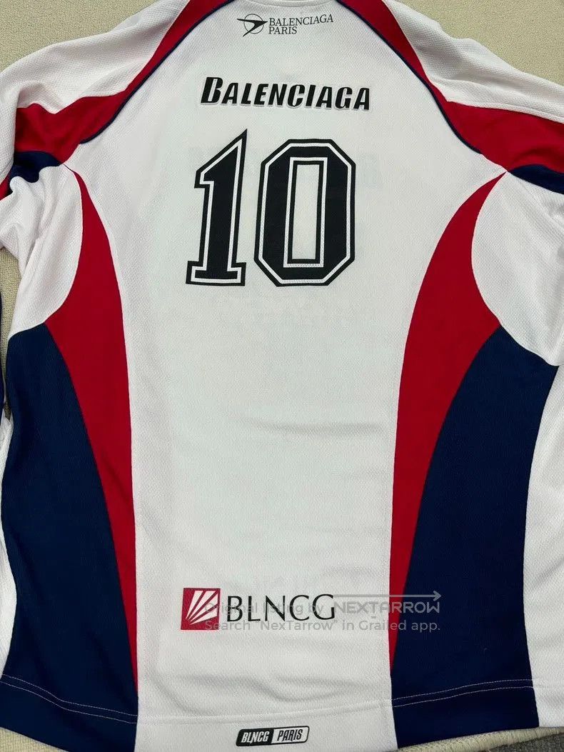 Balenciaga Balenciaga 21AW Hockey Jersey M. Size US M / EU 48-50 / 2 - 4 Thumbnail