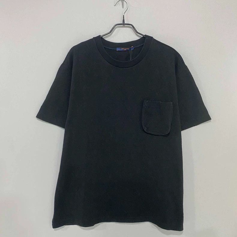 Louis Vuitton black pocket short sleeve t-shirt by louis vuitton-dmc Size US XL / EU 56 / 4 - 1 Thumbnail