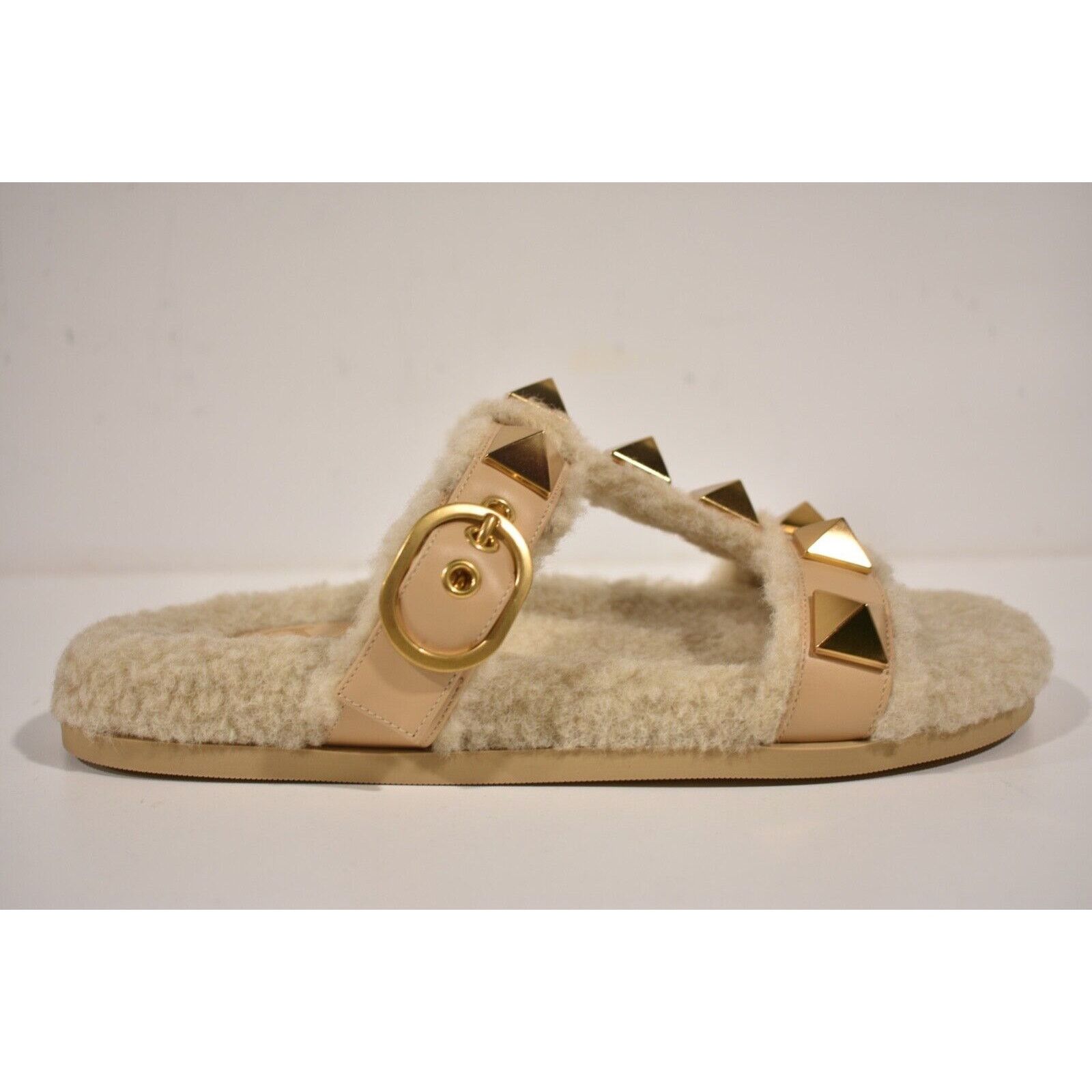 Valentino Valentino Rockstud Roman Stud Shearling Fur Beige Gold Size US 7.5 / IT 37.5 - 2 Thumbnail