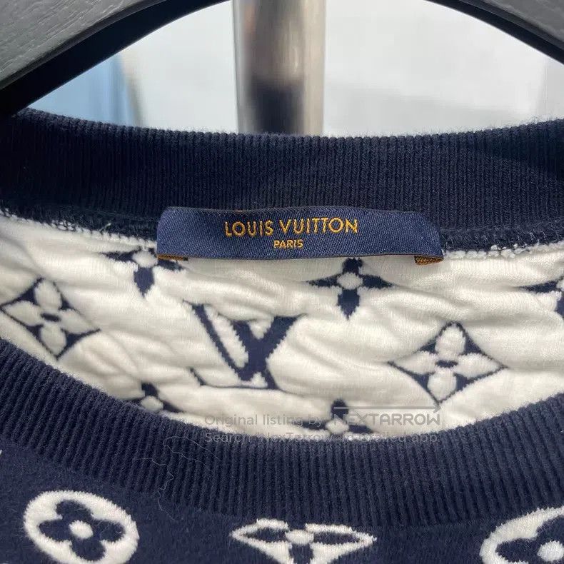 Louis Vuitton Louis Vuitton Three-flower full-print pullover sweatshirt Size US L / EU 52-54 / 3 - 3 Thumbnail