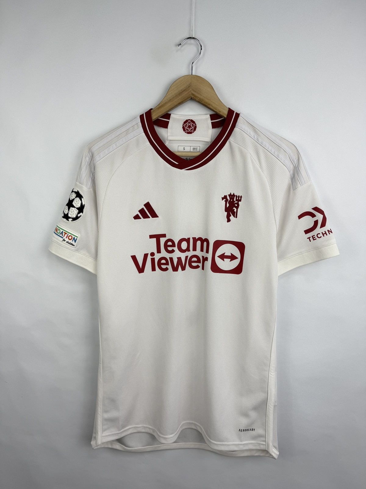 Adidas Y2K Adidas Lisandro Martinez Manchester United Soccer Jersey Size US S / EU 44-46 / 1 - 4 Thumbnail
