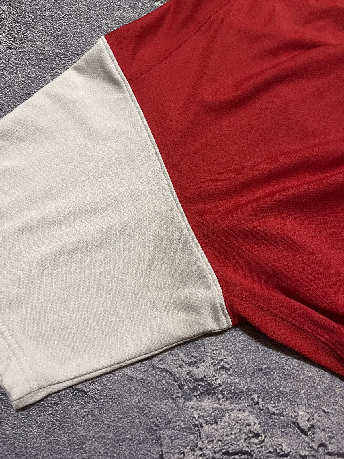 Nike × Vintage Vintage Nike Arsenal Soccer Jersey Football Shirt Tee Size US XL / EU 56 / 4 - 7 Thumbnail