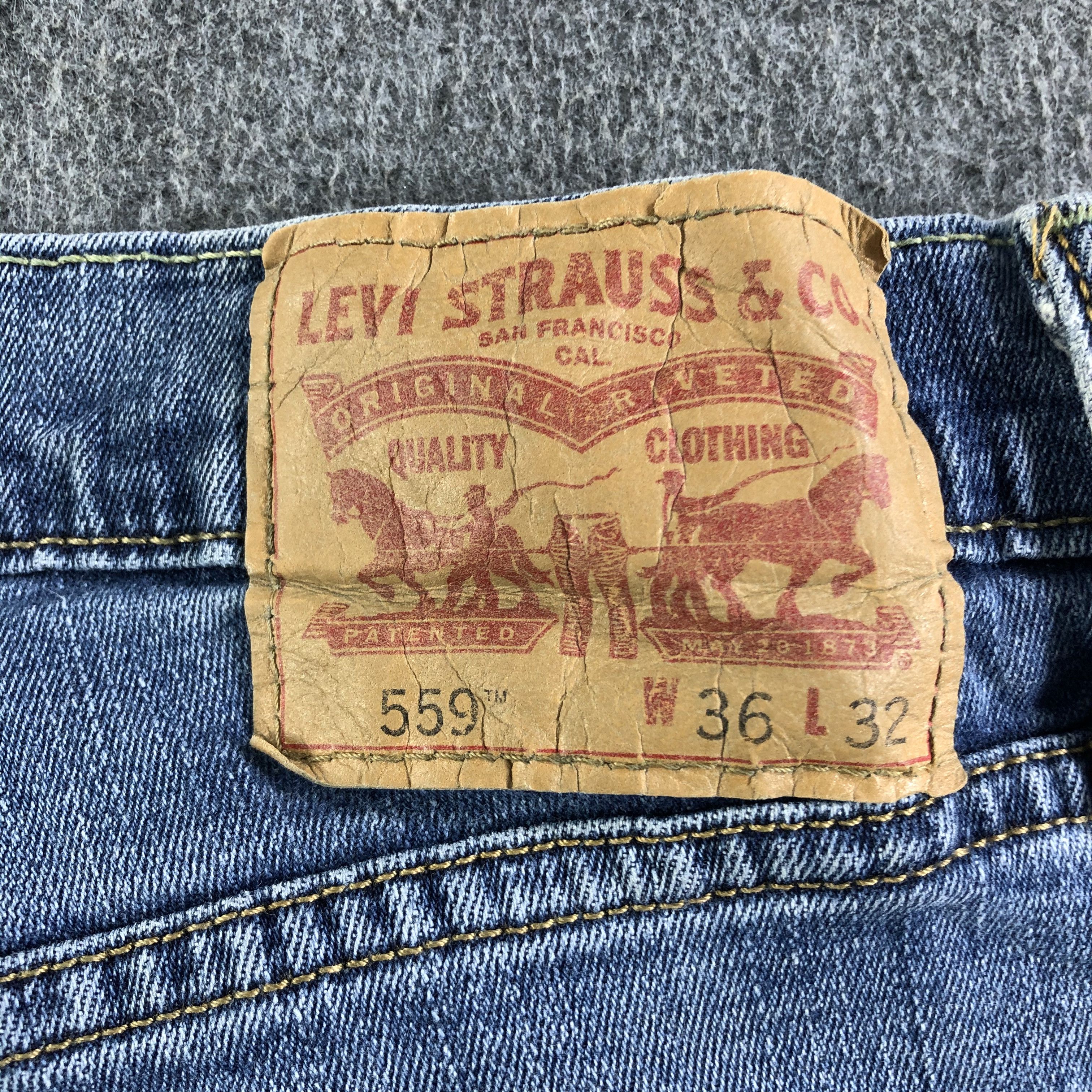 Levi's Vintage Blue Wash Levis 559 Jeans-J4327 Size US 35 - 5 Thumbnail