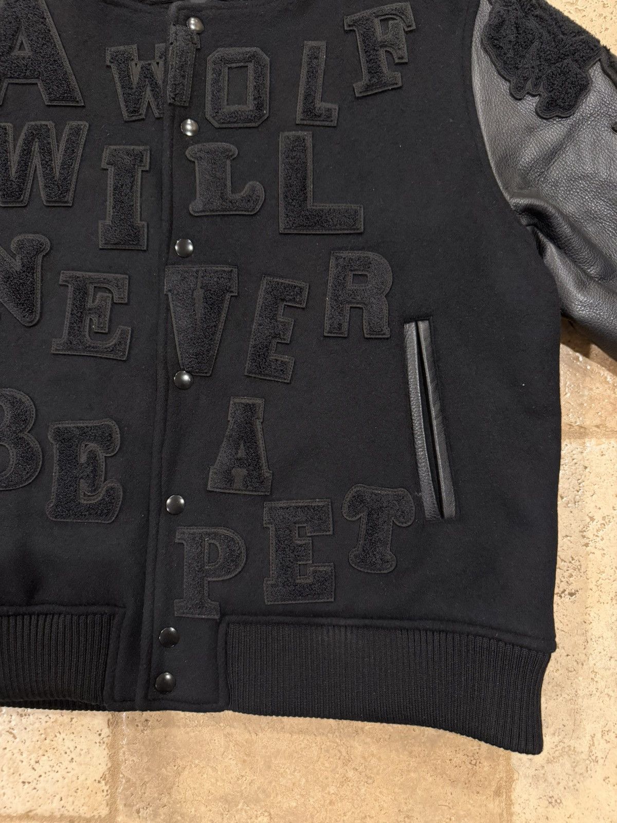 Undercover Undercover Black A Wolf Will Never Be A Pet Varsity Jacket Size US M / EU 48-50 / 2 - 9 Thumbnail