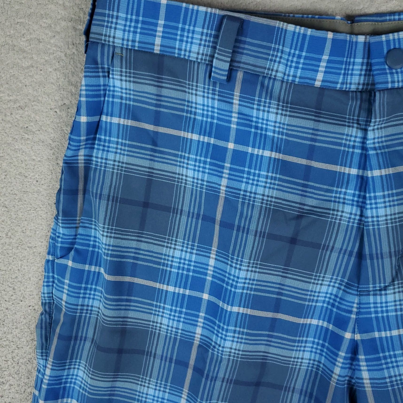 Nike Nike Shorts Mens 34 Blue Plaid Swoosh Dri Fit Casual Flat Front Chino Golf + Logo Pockets Size US 34 / EU 50 - 2 Thumbnail