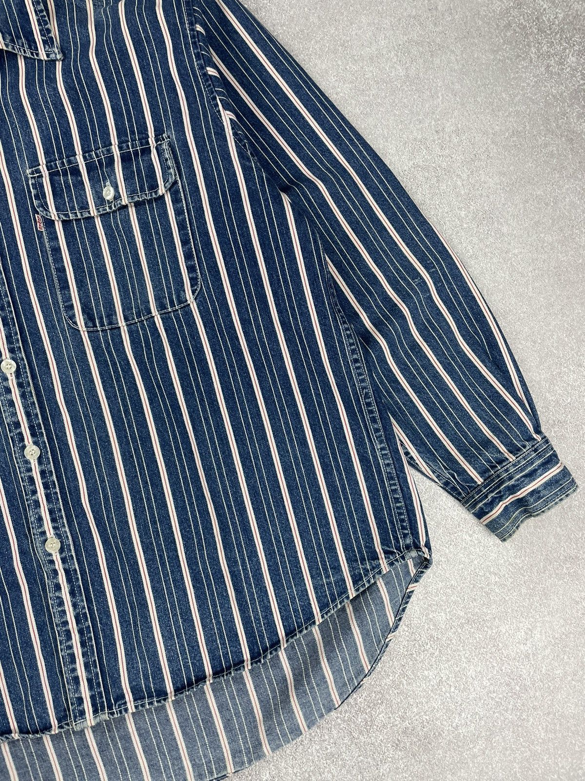 Levi's × Levi's Vintage Clothing × Vintage Vintage 90’s Levi’s Striped Long Sleeved Denim Shirt Cowboy Size US L / EU 52-54 / 3 - 3 Thumbnail