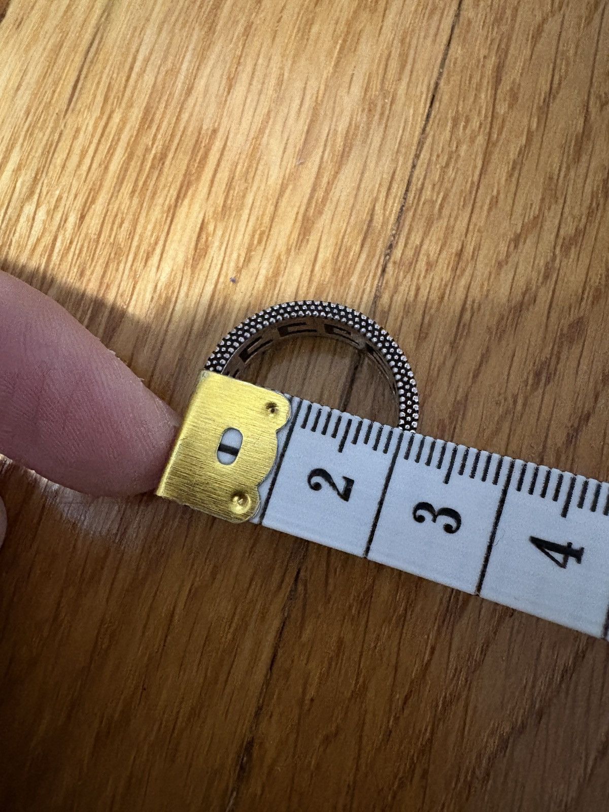 Gucci Gucci G Ring (US 8) Size ONE SIZE - 8 Thumbnail