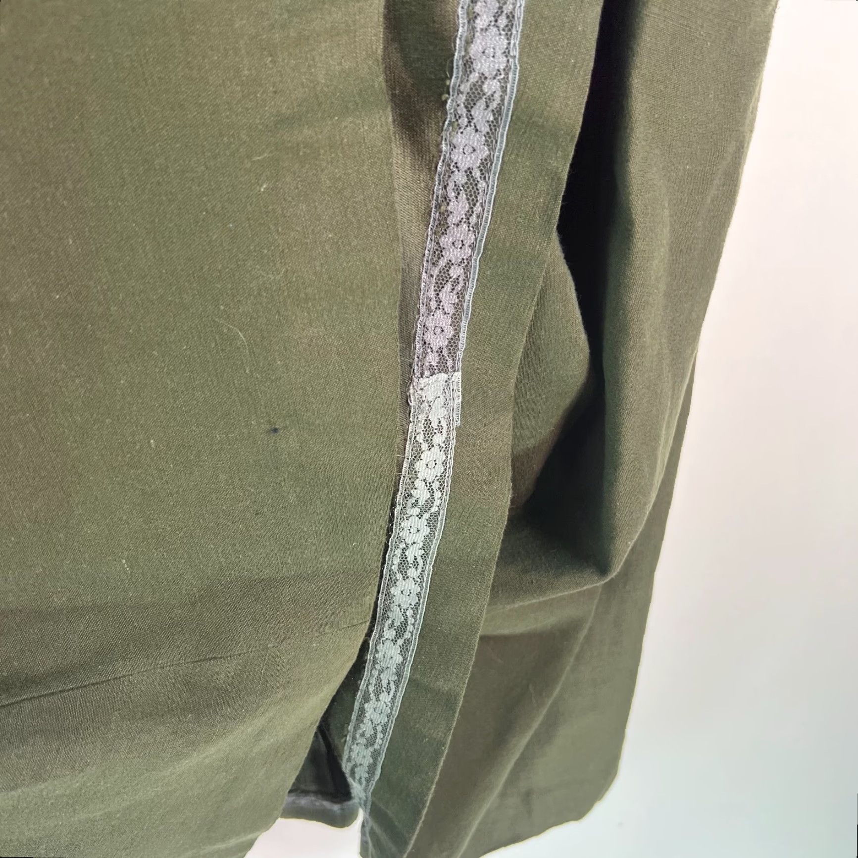 Vintage VINTAGE Bruestle Skirt Womens 42 Green A-Line Knee Length High Rise Pockets Casual Classic 90s? Size 28" / US 6 / IT 42 - 6 Thumbnail