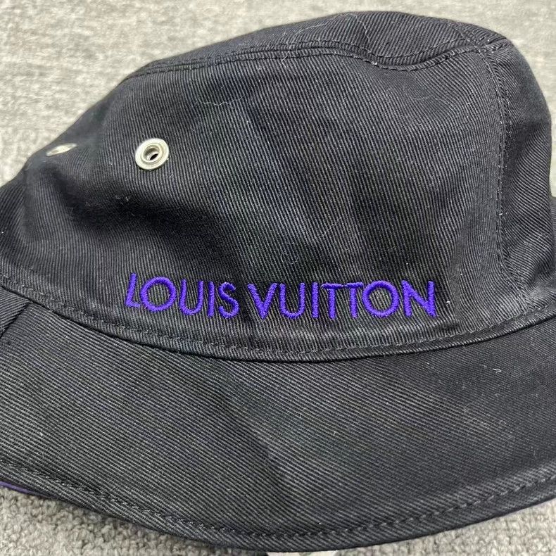 Louis Vuitton Louis Vuitton Black and purple double-faced fisherman's ha Size ONE SIZE - 2 Thumbnail