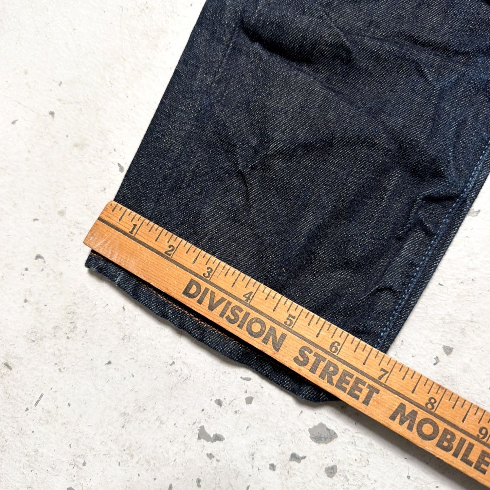 Railcar Fine Goods Railcar Fine Goods x Jiberish Selvedge Denim Dark Blue Jeans Made USA 30 Mens Jeans 30 Blue Indigo USA Collaboration Workwear Heritage 90s Style Size US 30 / EU 46 - 2 Thumbnail