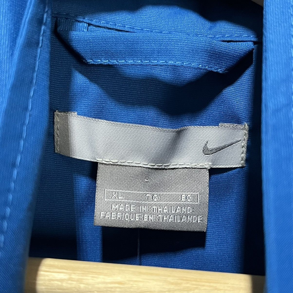 Nike VINTAGE Y2K NIKE EMBROIDERED ZIP UP WINDBREAKER TRACK JACKET Size US XL / EU 56 / 4 - 6 Thumbnail