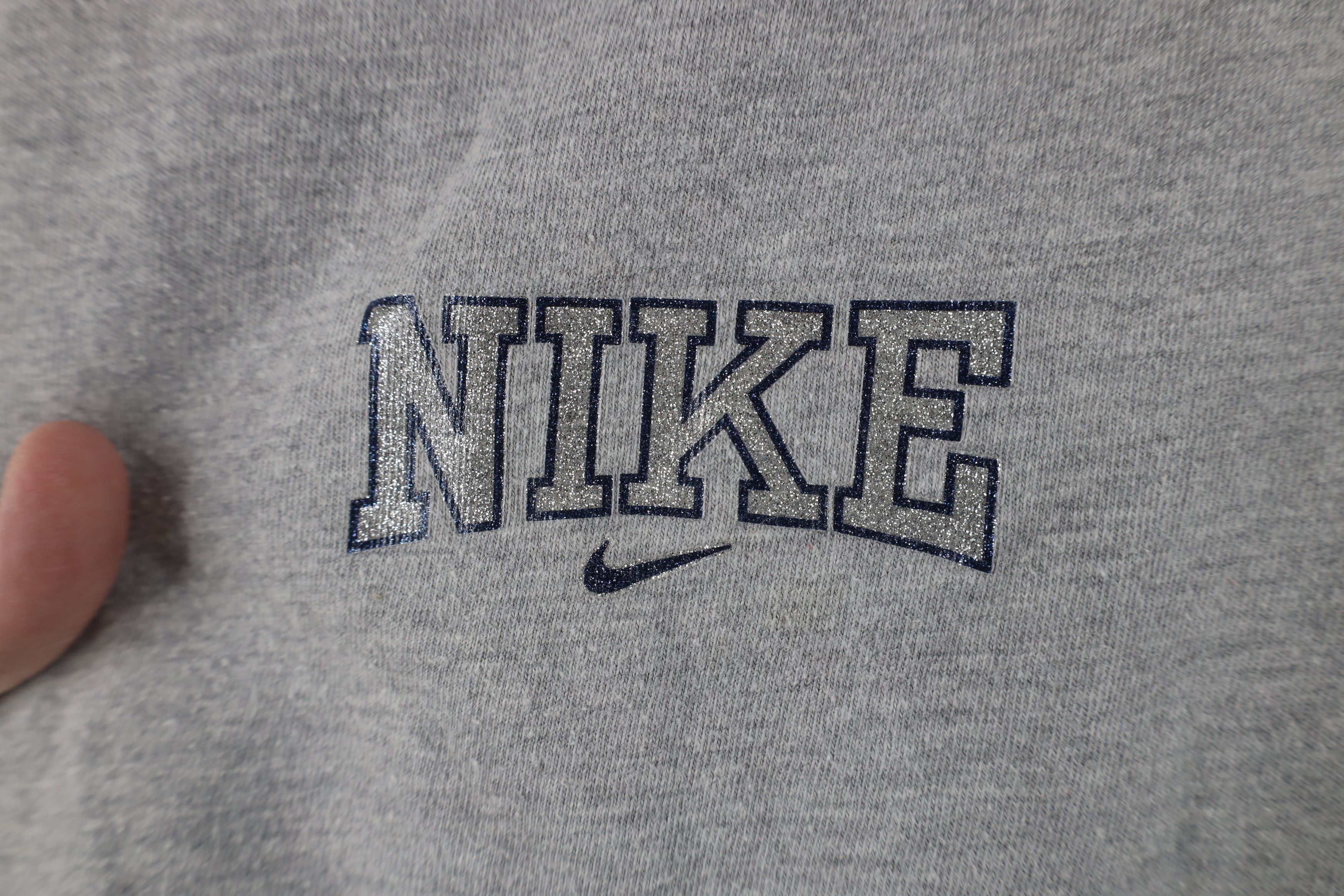 Nike Vintage Y2K Nike Scott Center Swoosh Crop Raglan T-Shirt Size L / US 10 / IT 46 - 4 Thumbnail