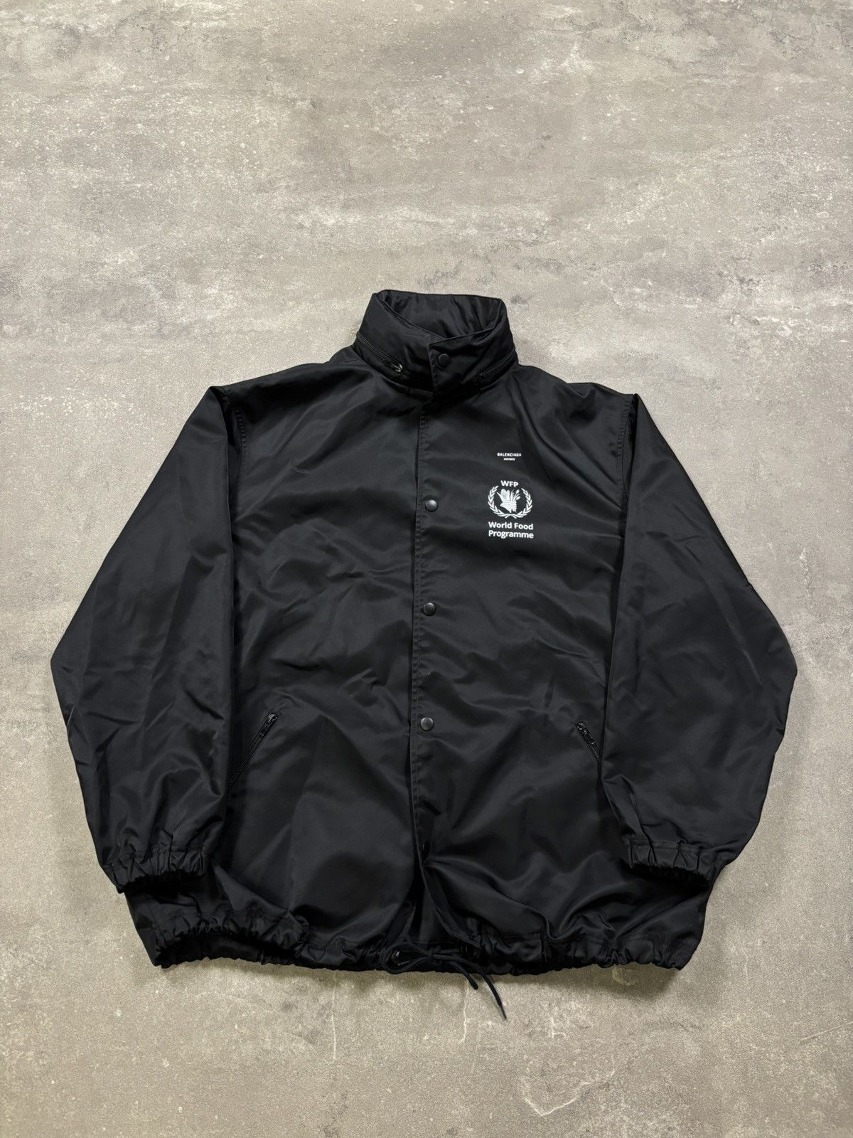 Balenciaga Balenciaga World Food Programme Windbreaker Jacket Size US M / EU 48-50 / 2 - 1 Thumbnail