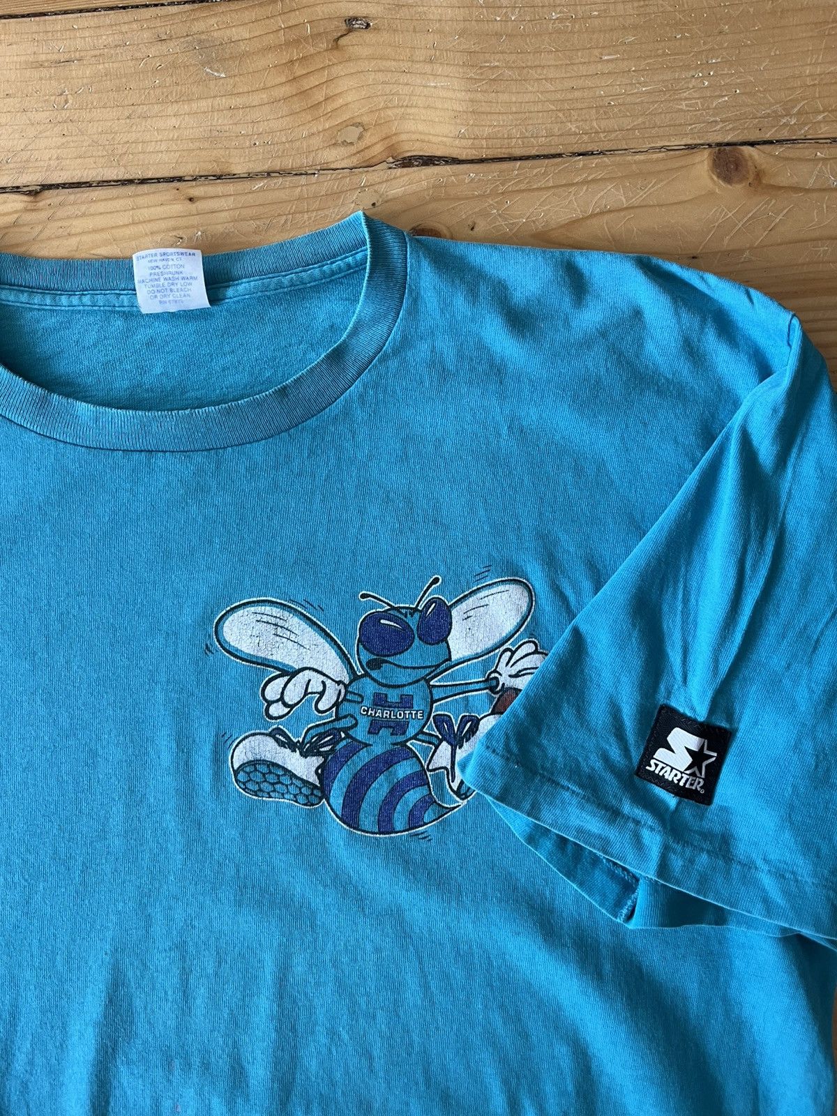NBA Vintage 90s Charlotte Hornets Starter Tshirt Size US XL / EU 56 / 4 - 7 Thumbnail