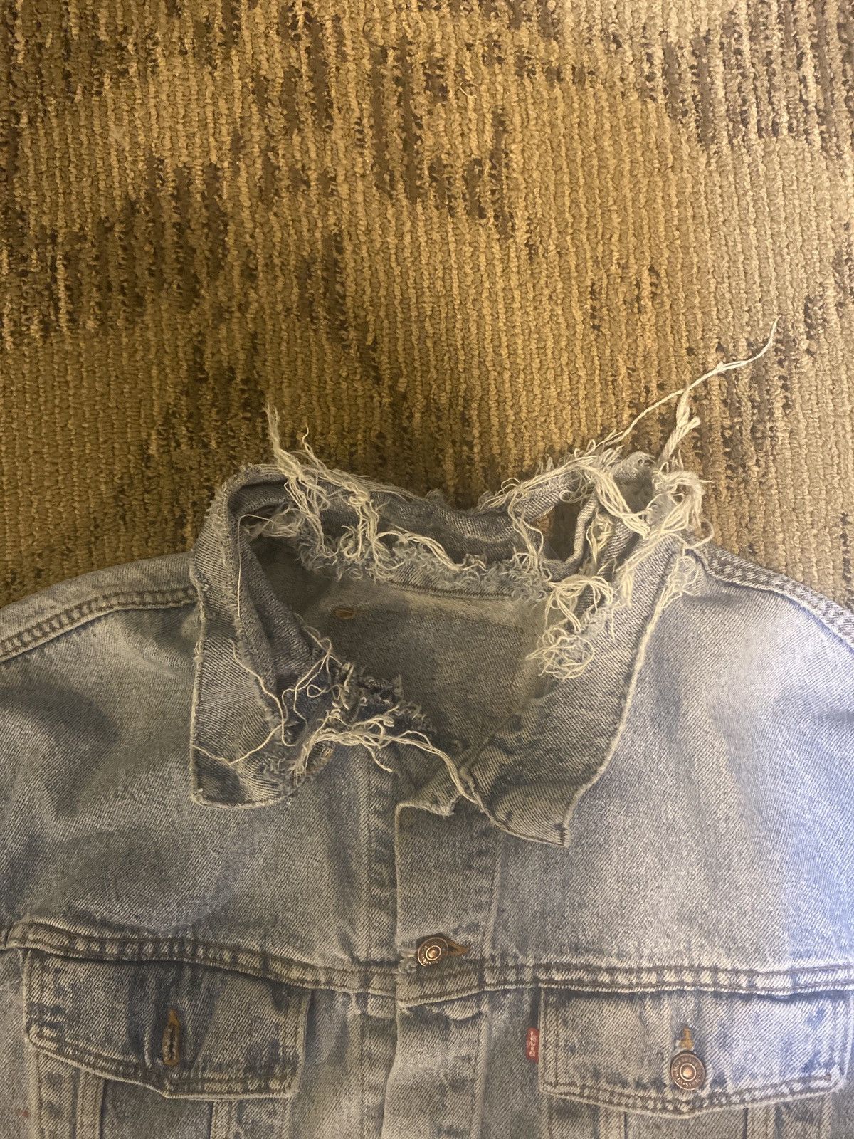 Levi's 90s thrashed levis denim jacket Size US XL / EU 56 / 4 - 2 Thumbnail