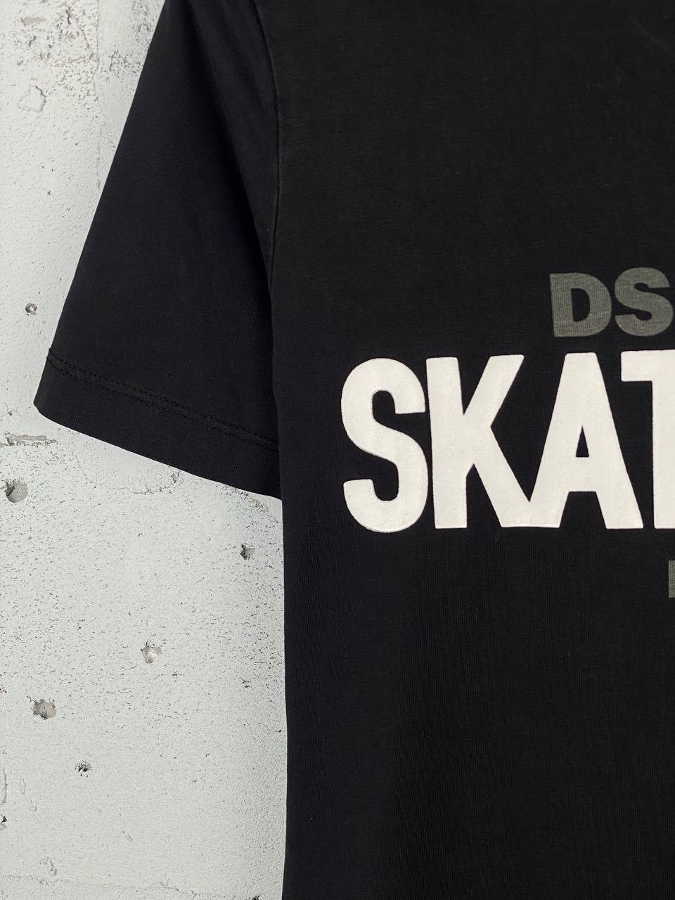 Dsquared2 Dsquared2 Skateboarding Big Logo Y2K t-shirt Size US M / EU 48-50 / 2 - 4 Thumbnail