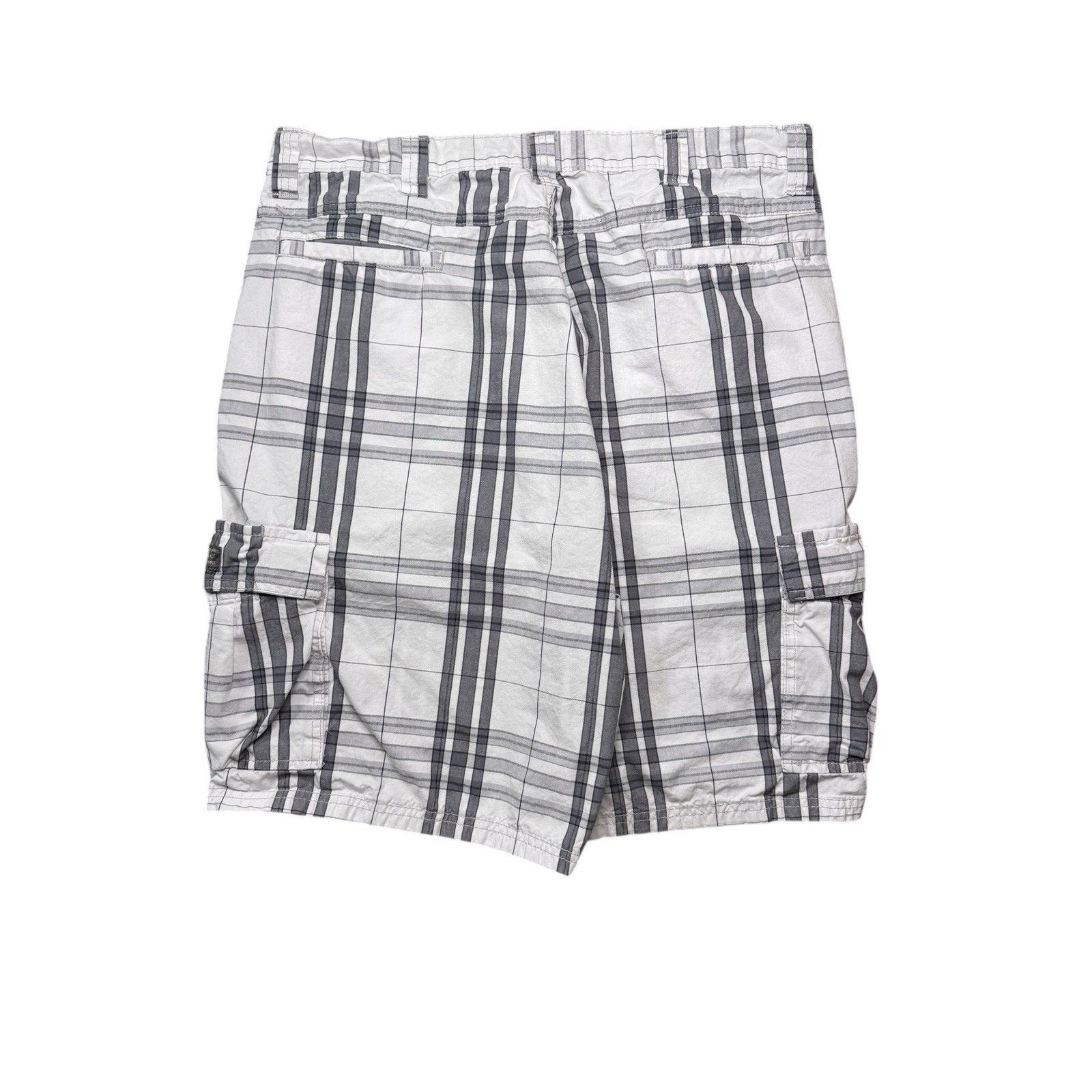 Wrangler Wrangler Mens 36 Plaid Baggy Shorts Y2k Vintage Skater Retro Size US 36 / EU 52 - 2 Thumbnail