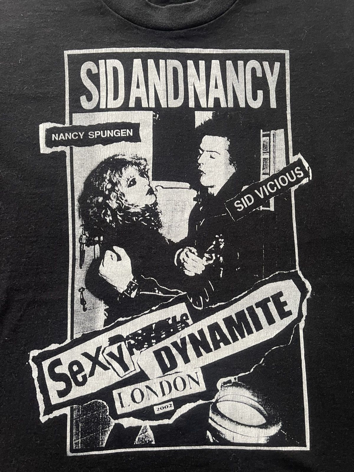 Vintage VINTAGE Y2K PUNK SEXY DYNAMITE PHOTO TEE VERY RARE Size US S / EU 44-46 / 1 - 3 Thumbnail