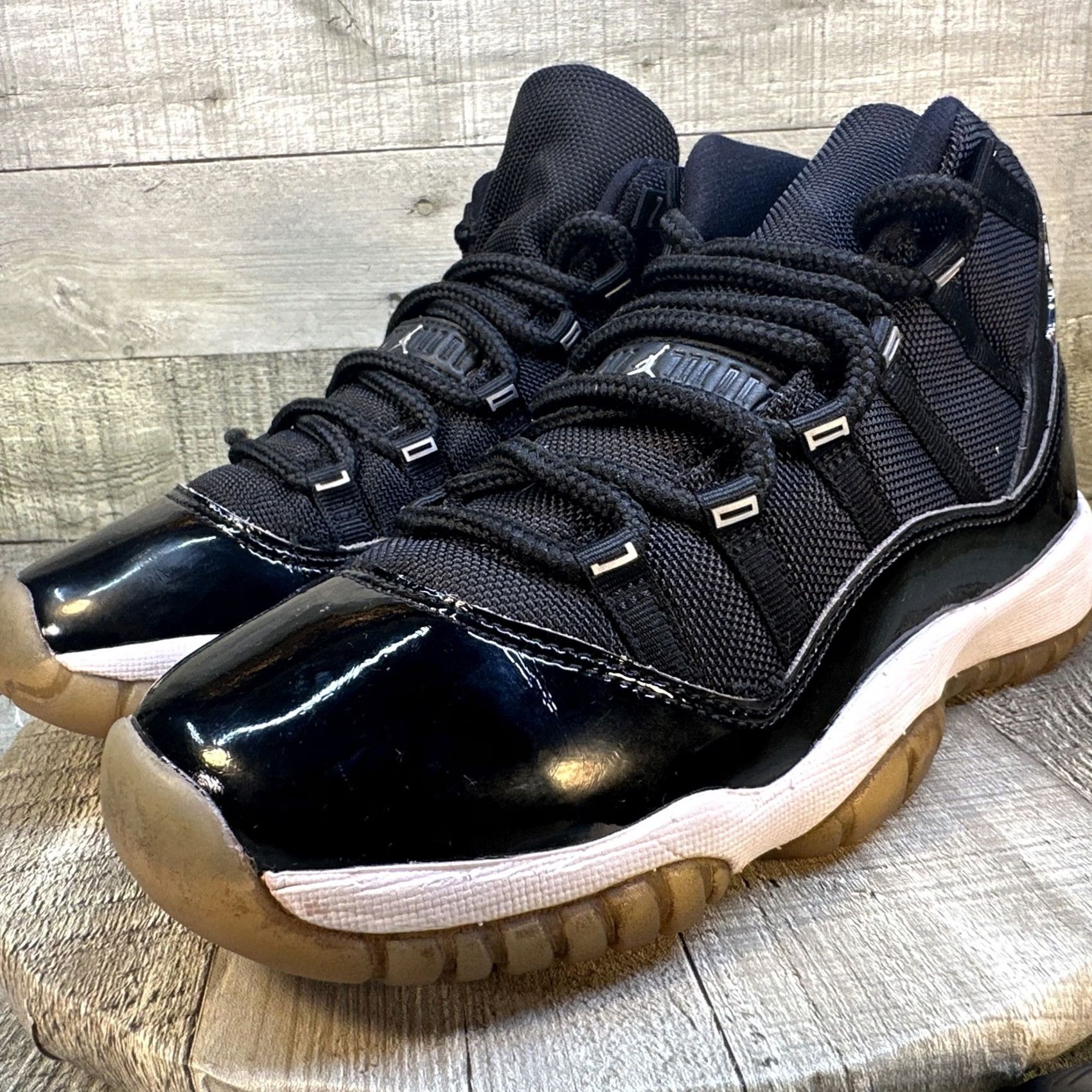 Nike Nike Air Jordan 11 GS Jubilee 25th Anniversary 378038-011 6.5Y Womens 8 Black Sneaker Size US 8 / IT 38 - 4 Thumbnail
