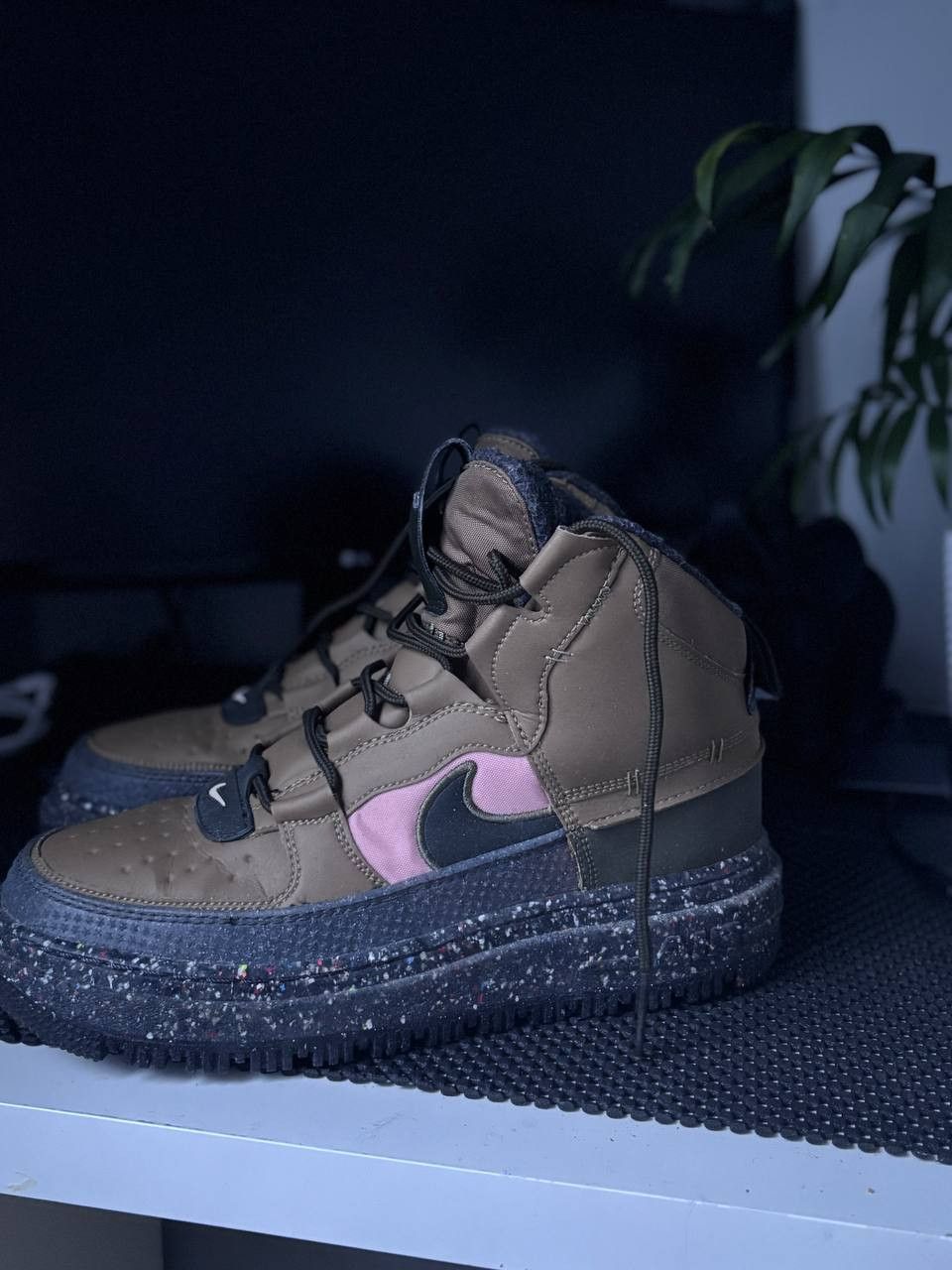 Nike Nike Air Force 1 High Boot Size US 9 / EU 42 - 2 Thumbnail