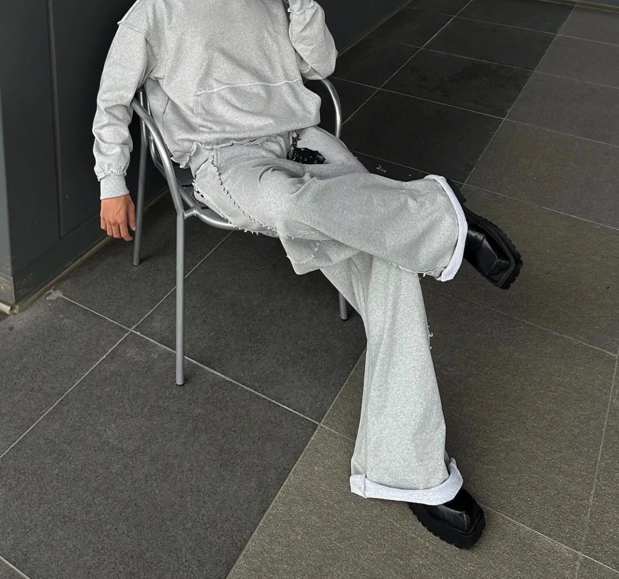 Other Wide Leg Grey Sweatpants - Baggy Fit Size US 33 - 4 Thumbnail