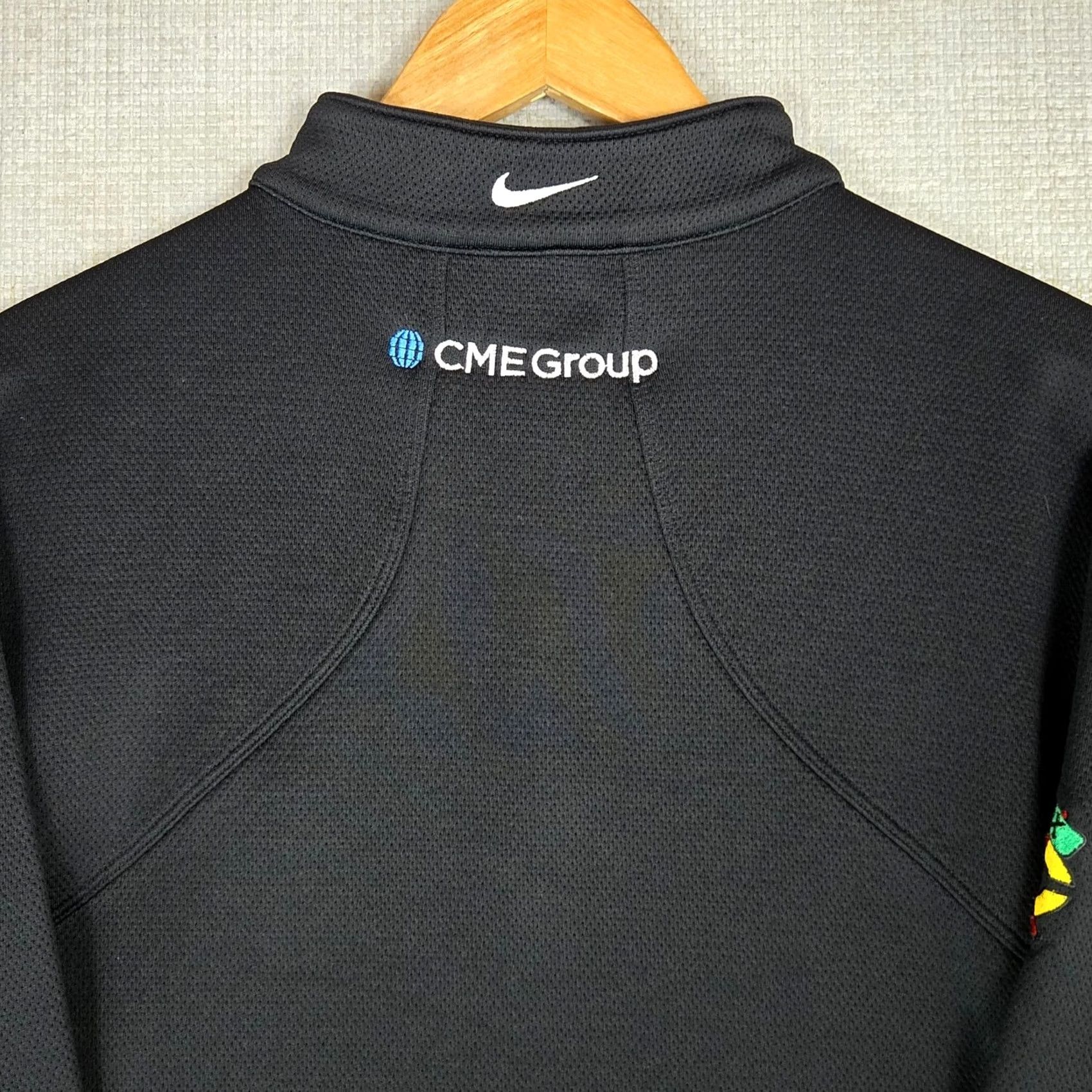 Nike NIKE GOLF x BLACKHAWKS Mens Large Thick Cotton/Poly Sweatshirt Pullover 1/4 Zip Size US L / EU 52-54 / 3 - 7 Thumbnail