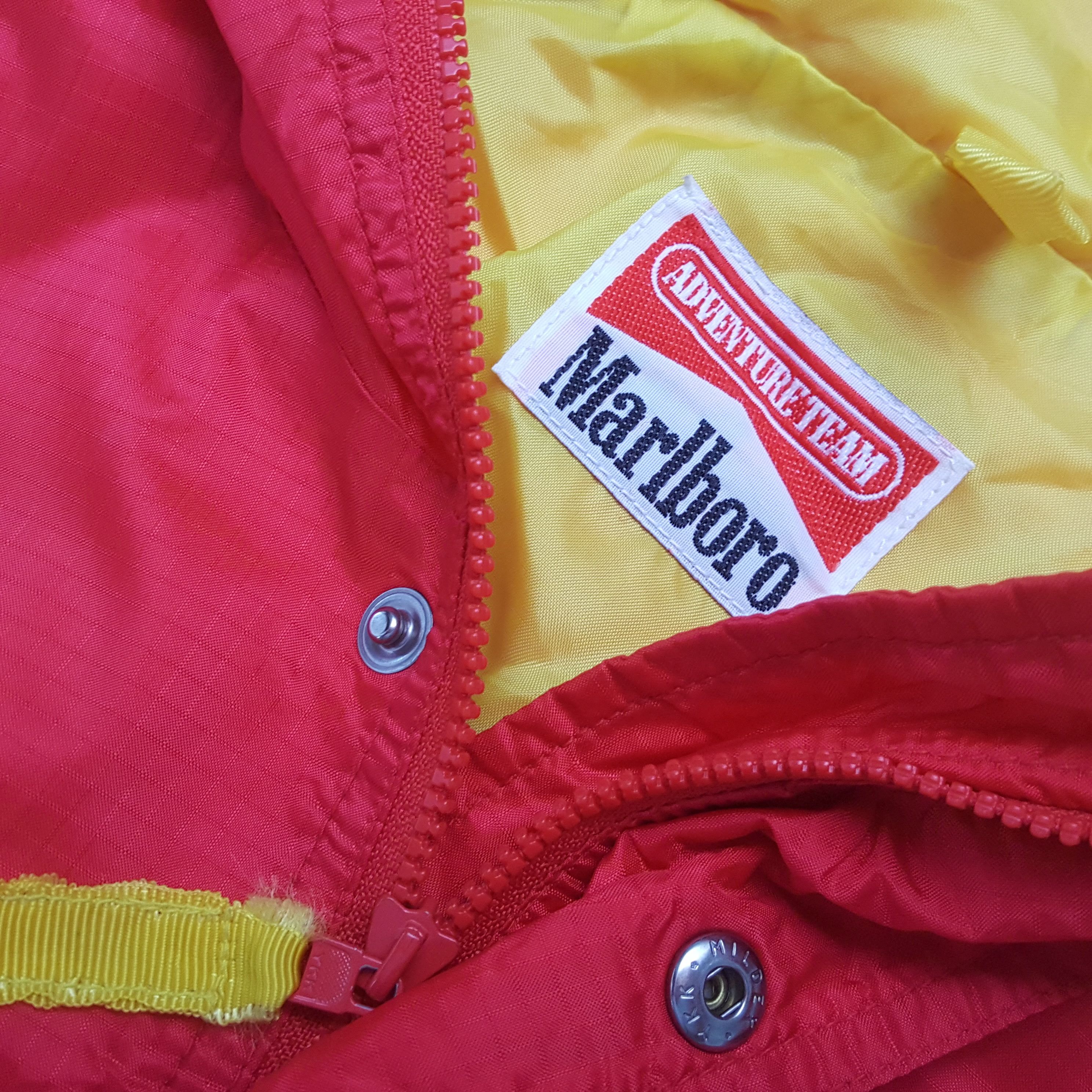 Marlboro Vintage Marlboro Formula One Racing Windbreaker Hoodie RR3 Size US M / EU 48-50 / 2 - 4 Thumbnail