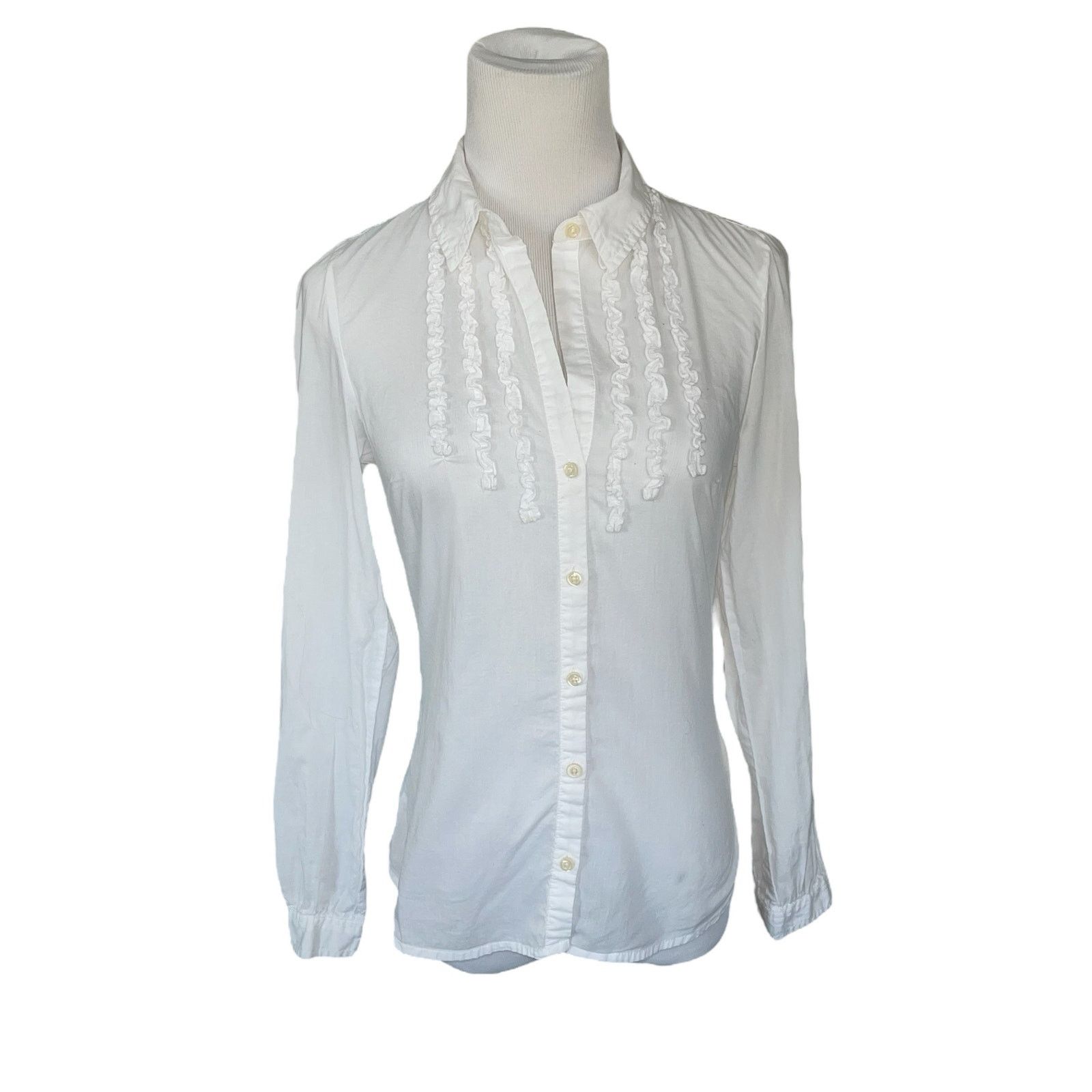 Old Navy Old Navy White Tuxedo Ruffle Long Sleeve Button Down Blouse Size XS / US 0-2 / IT 36-38 - 1 Thumbnail