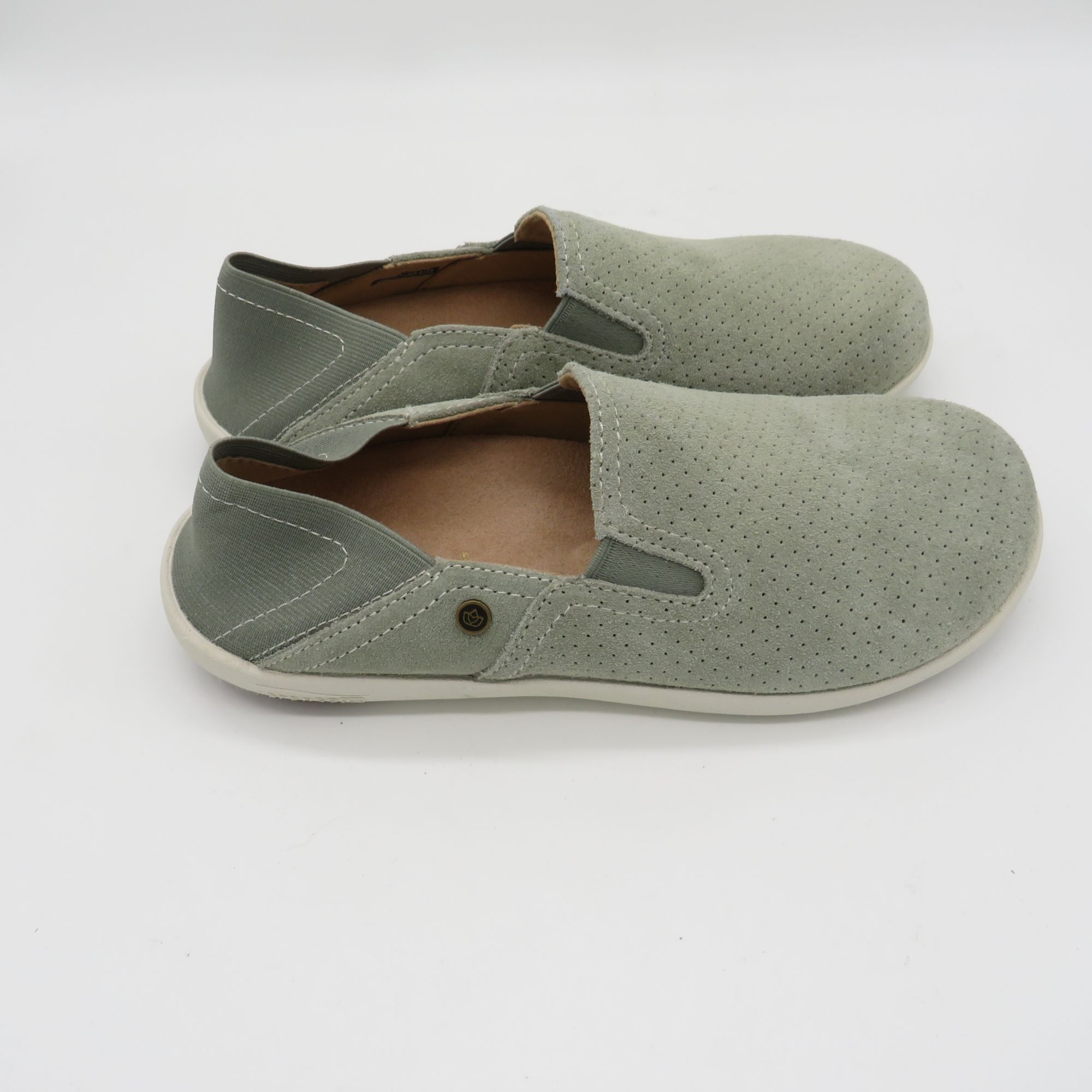 Other Spenco Women's Sage Green Slip-On Shoes Perforated Upper Whi Size US 6.5 / IT 36.5 - 1 Thumbnail