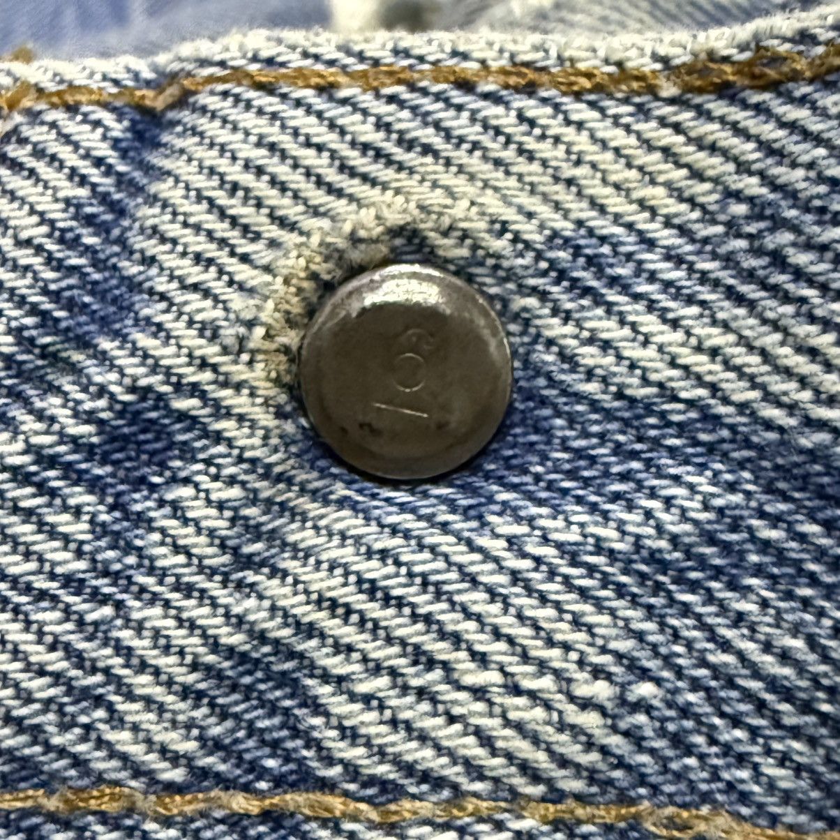 Levi's Vintage 70s Levis 501 Single R Selvedge Jeans Button #6 Size US 30 / EU 46 - 14 Thumbnail