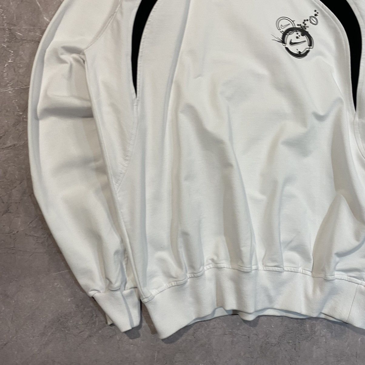 Nike NEW WITH TAG ! VINTAGE NIKE SWEATSHIRT WHITE 00S Size US XL / EU 56 / 4 - 5 Thumbnail