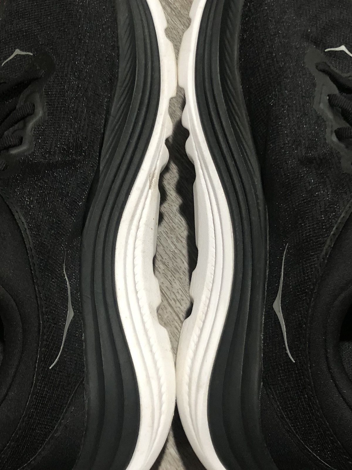 Hoka Hoka One One Gaviota Shoes Mens Size 10.5 Black White Run Size US 10.5 / EU 43-44 - 8 Thumbnail