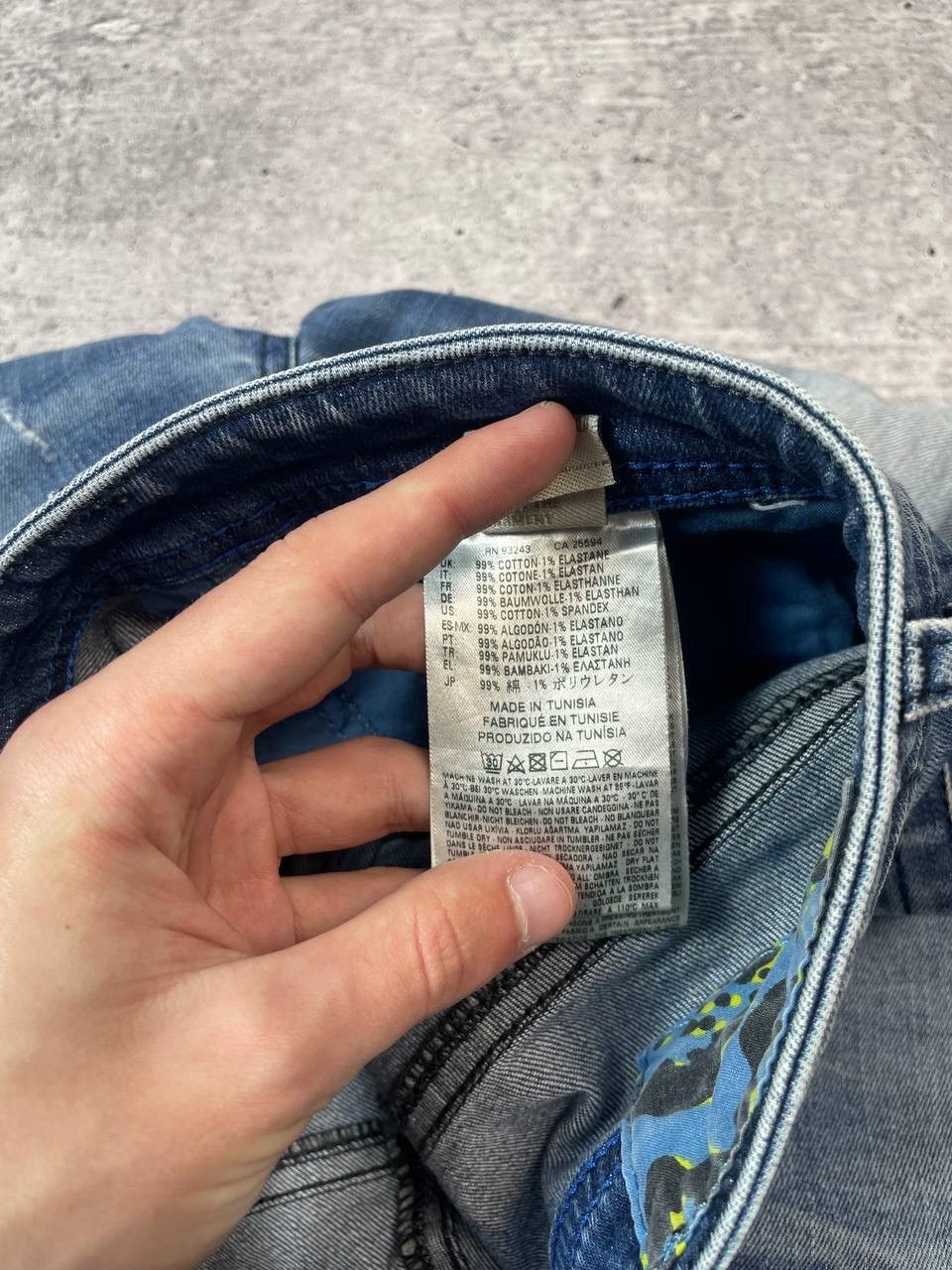 Diesel Vintage 00s Diesel Thommer Distressed Slim Denim Jeans Y2K Size US 30 / EU 46 - 7 Thumbnail