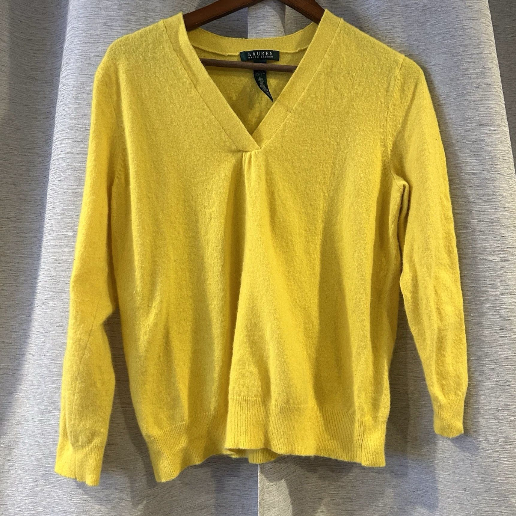 Ralph Lauren VINTAGE Lauren Ralph Lauren Sweater Pullover Knit V-Neck 2XL Beige Women Wool Blend T-107 Size XXL / US 16-18 / IT 52-54 - 2 Thumbnail