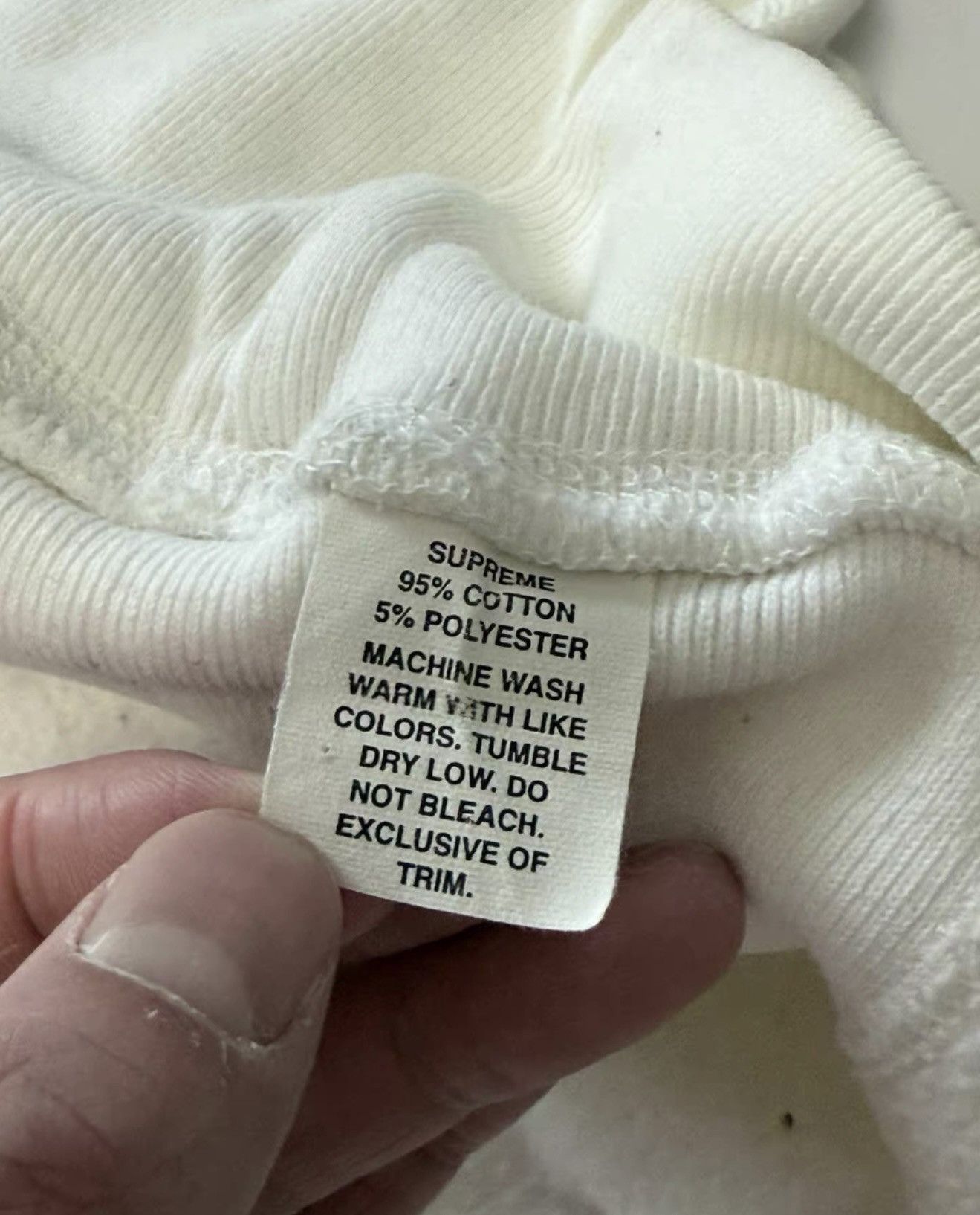 Supreme Supreme 2007 red on white box logo crewneck sweatshirt Size US XL / EU 56 / 4 - 9 Thumbnail