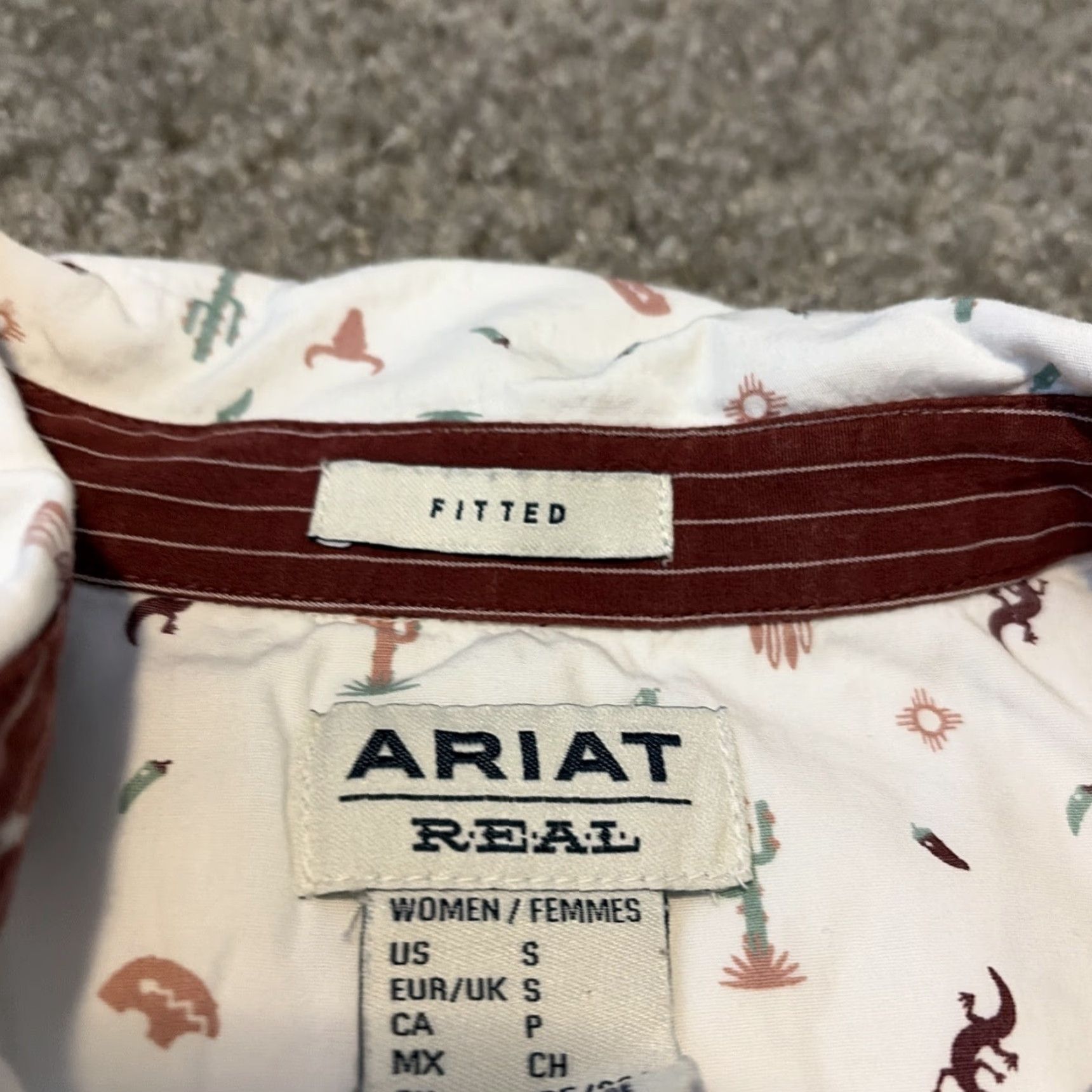 Ariat VINTAGE Ariat Real Women’s Small Western All Over Print Button Down Shirt White Size S / US 4 / IT 40 - 5 Thumbnail