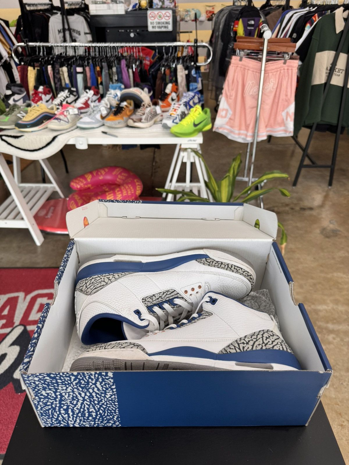 Jordan Brand Air Jordan 3 Wizards Size 10 (2023) Size US 10 / EU 43 - 10 Thumbnail
