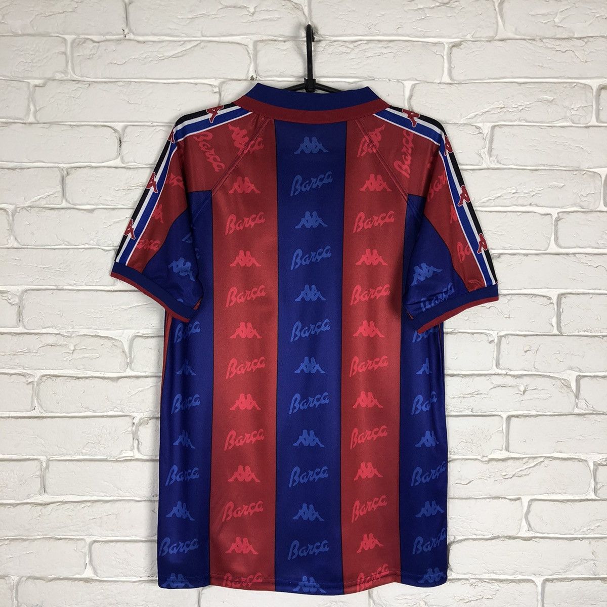 Kappa Retro copy Barcelona 1995 1997 home soccer jersey Size US M / EU 48-50 / 2 - 4 Thumbnail