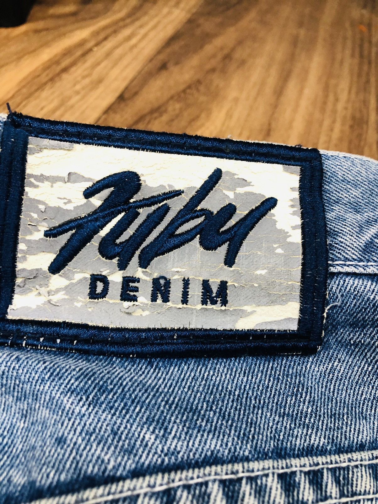 Fubu Fubu Denim Distresses Jeans (21) Size US 35 - 24 Thumbnail