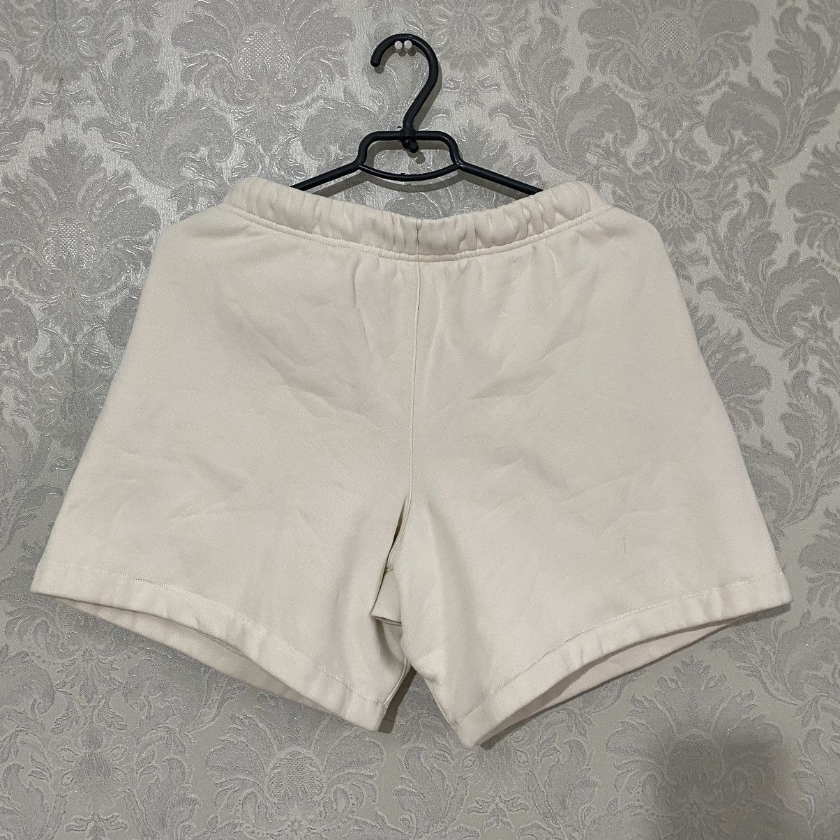 FOG Essentials Fear of God Shorts FOG Size US 32 / EU 48 - 10 Thumbnail