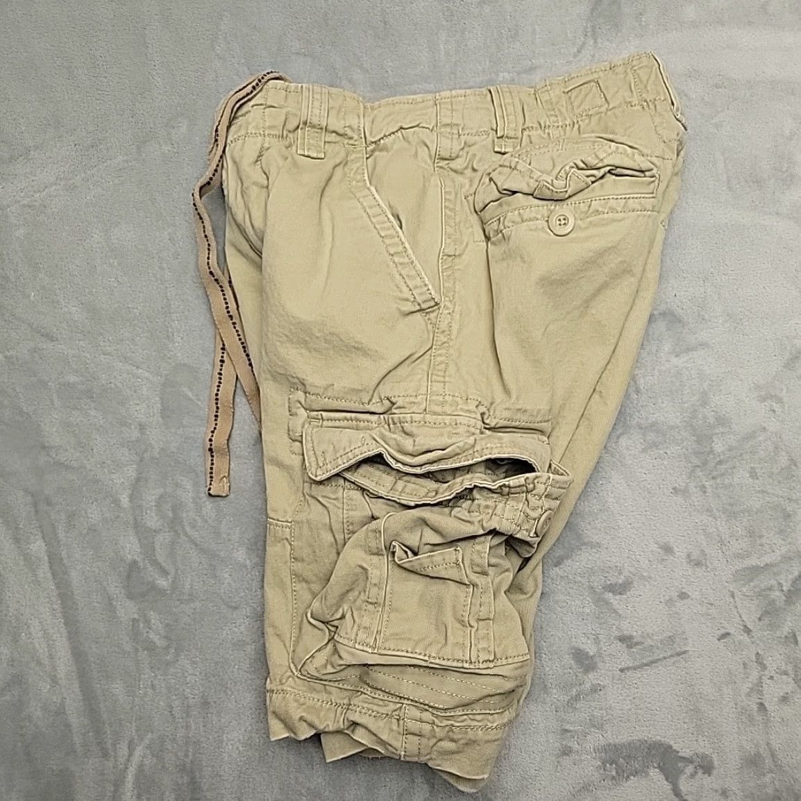 Vintage VINTAGE No Boundaries Shorts Mens 30 Khaki Cargo Flat Front Y2K Cotton Twill Beige Pockets Casual Mens Size US 30 / EU 46 - 6 Thumbnail