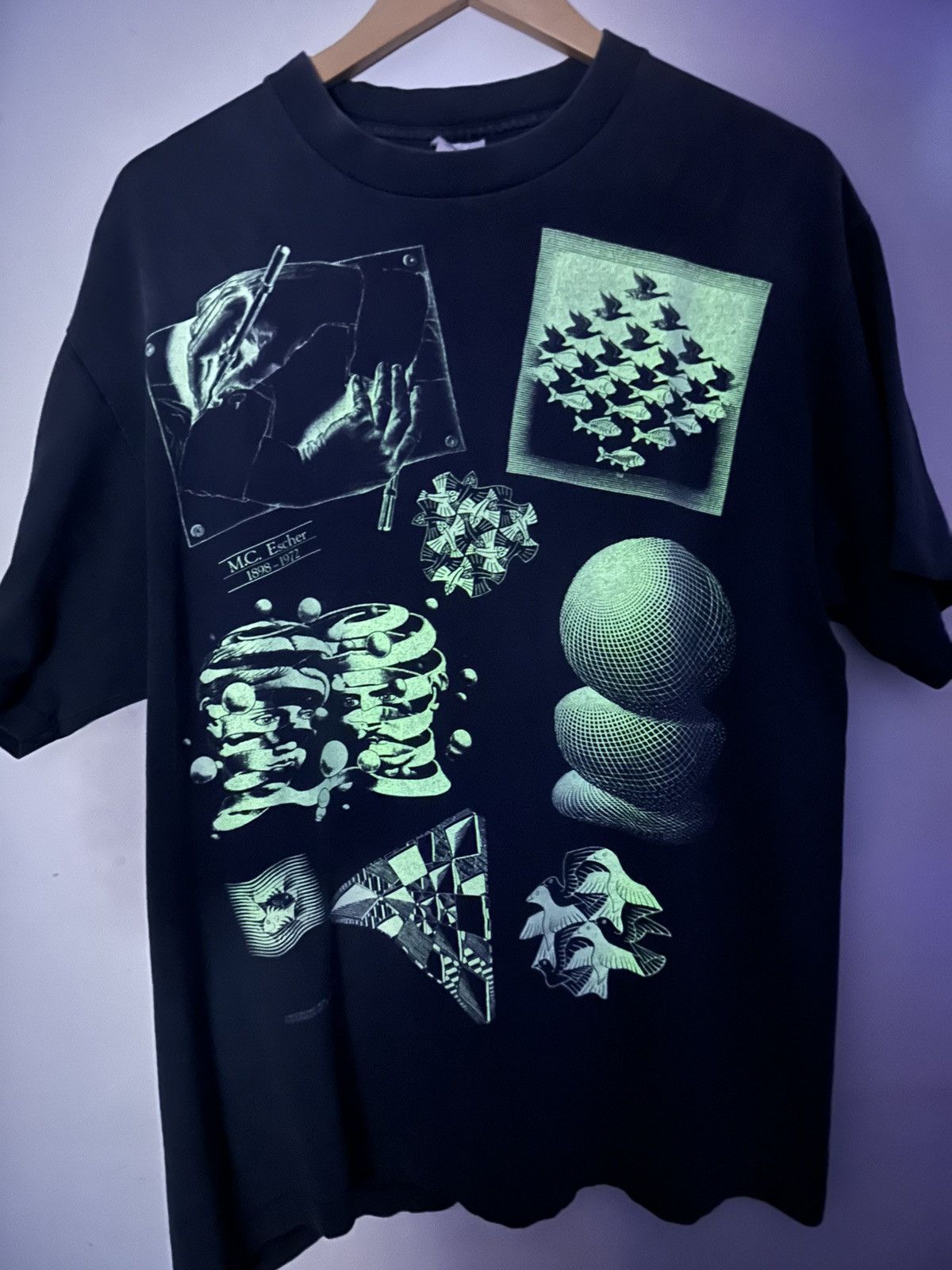 Vintage Vintage 90s McEscher Tee XL Size US XL / EU 56 / 4 - 2 Thumbnail
